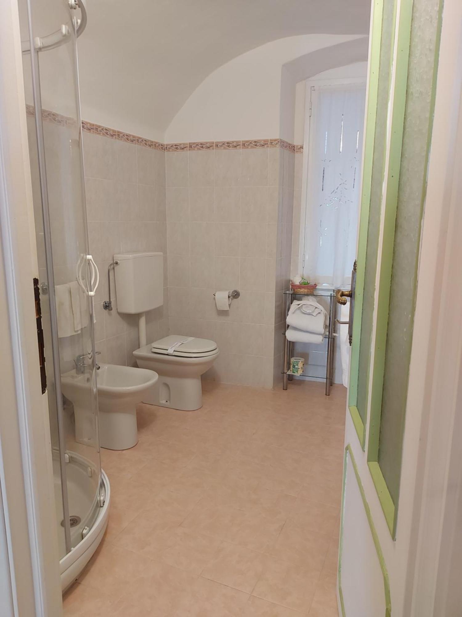 Suite-Appartamento-Del B&B Dei Doria Dolceacqua Extérieur photo